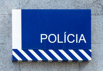 Polícia