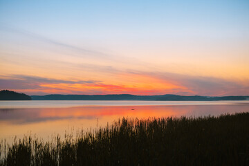 Fototapeta na wymiar sunset in finland beautiful baltic sea