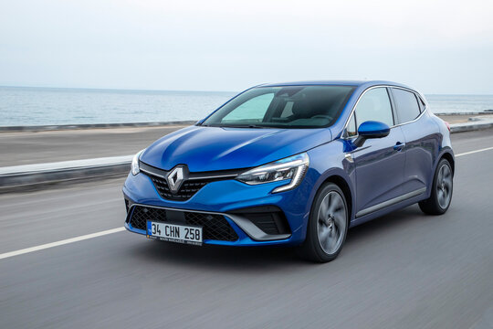 Renault Clio is a supermini car (B-segment), produced by the French automobile manufacturer Renault. This is the 5th generation.