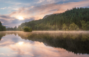 Fototapeta na wymiar after sunrise at Glencoe Lochan