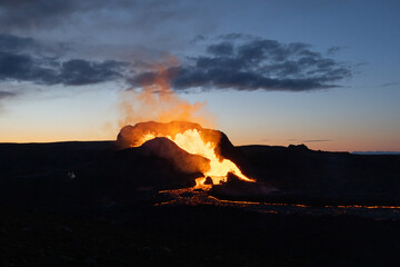 Fagradalsfjall volcano eruption in Iceland © Juan Navi