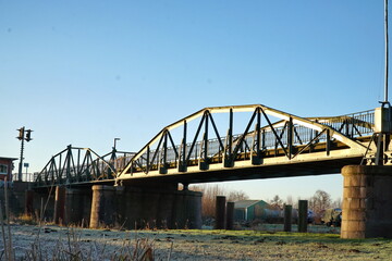 Drehbrücke Klevendeich im Winter