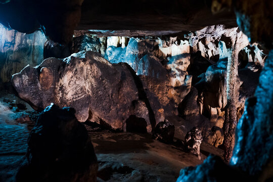 Vadu Crisului - Carstic cave in Romania