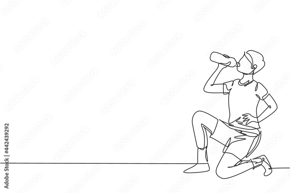 Poster single one line drawing young man drinking water in bottle while squatting after running. morning ex
