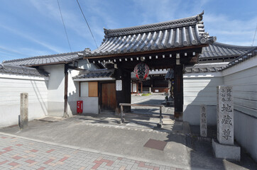 Fototapeta premium 聞名寺 山門 京都市左京区
