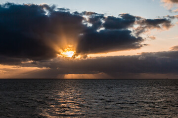 Naklejka premium Sonnenuntergang auf Pellworm