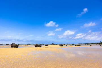 沖縄県宮古島、佐和田の浜・日本