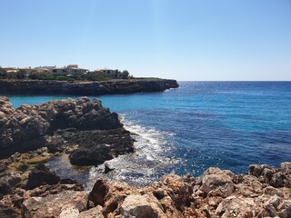 Fels und Meer auf Mallorca
