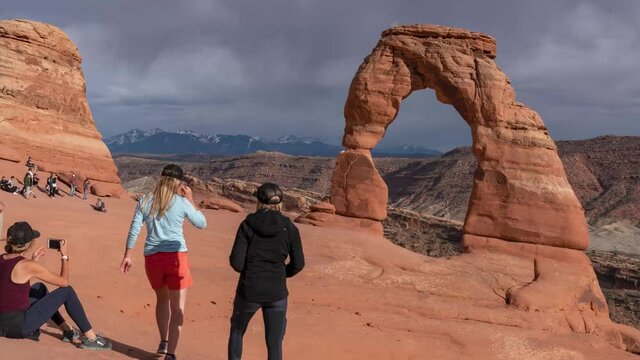 Time Lapse of Delicate Arch in Arches National Park, Moab, Utah
