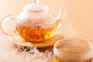 ハーブティ~ローズレッド