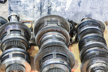 Friction clutch of the gearbox of the cnc machine tool.