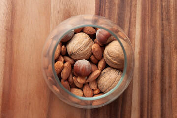 mixed tree nut, almonds, walnuts, hazelnuts