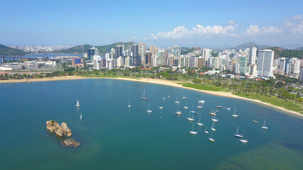Obraz premium Praia da Guarderia, Vitória, Espírito Santo, Brasil. 