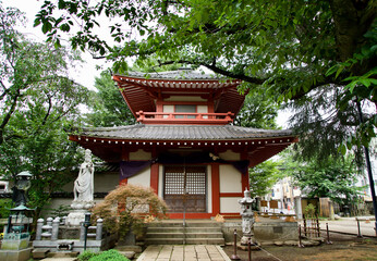 The building of buddhist temple at Arai Yakushi.