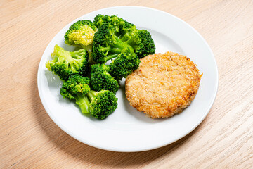 chicken cutlet with organic vegetables