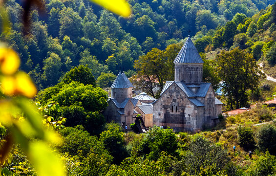 Imágenes de Tavush descubre bancos de fotos, ilustraciones, vectores y