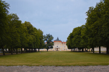 Fototapeta na wymiar Pałac w Rogalinie. Rogalin