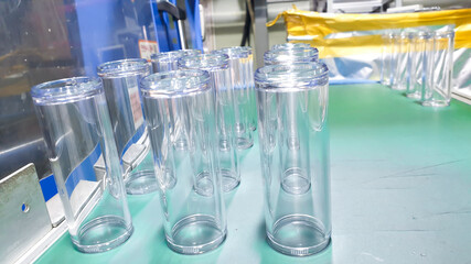 Coemetic plastic parts for injection molding,That is assembled into a cosmetic jar,