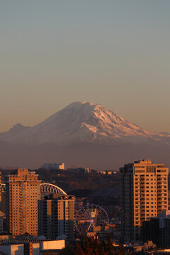 Mount Rainier in Seattle