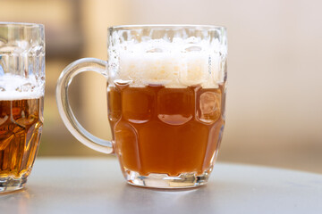 Chope de bière rousse