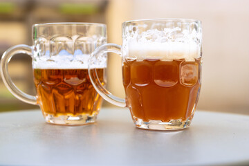 Chope de bière rousse
