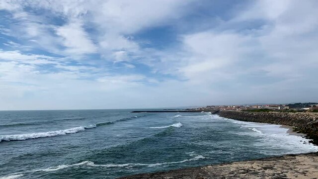 Timelapse of waves crashing into the rocks in Cortegaca, Ovar - Portugal.