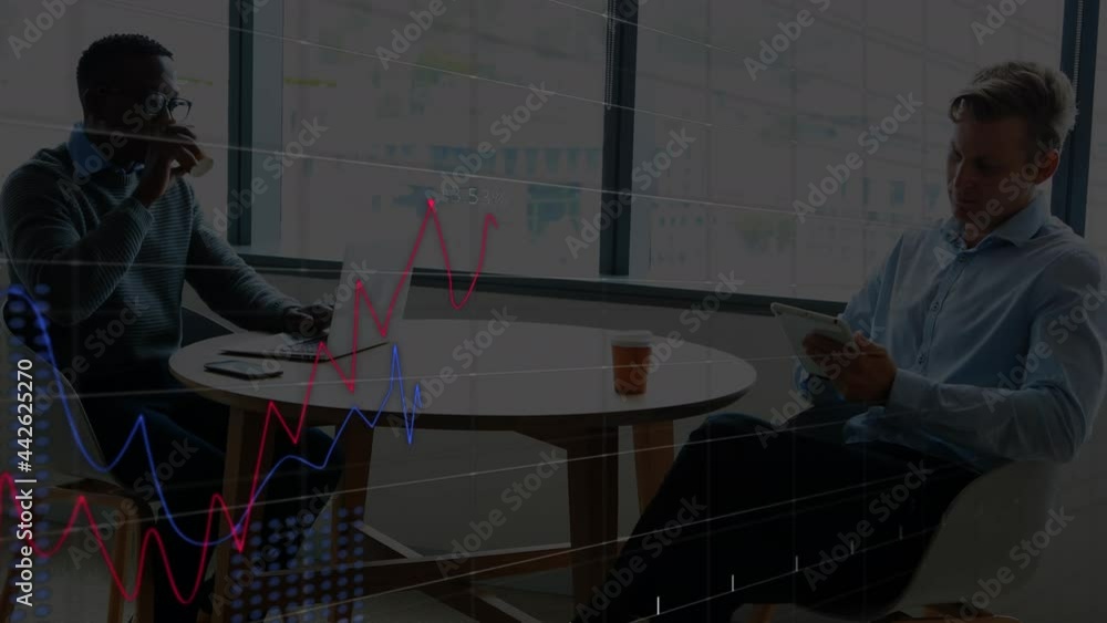 Aufkleber animation of scope scanning and data processing over businessmen