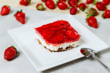 STRAWBERRY PRETZEL SALAD