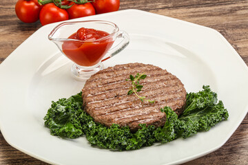 Grilled beef cutlet for burger