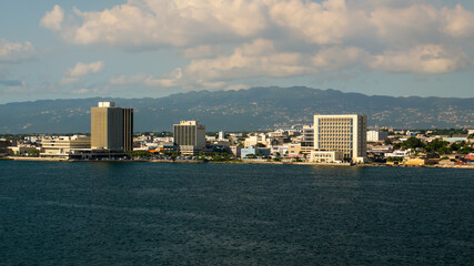 Obraz premium Kingston city building landscape view from the harbor 