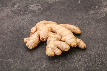 Natural organic raw ginger root