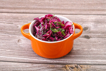 Pickled red cabbage with herbs