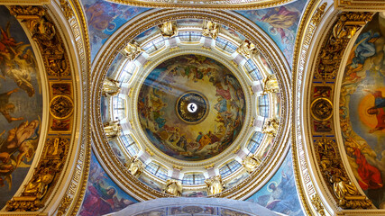 Fototapeta na wymiar Isaac's Cathedral, interior decoration. Russia, Saint Petersburg June 2021 
