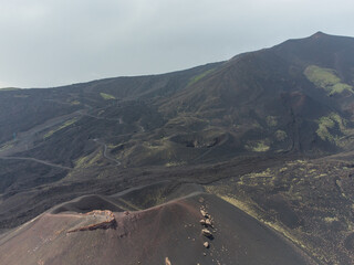 Immagine aerea crateri silvestri etna 