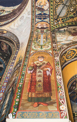Fototapeta na wymiar The interior of the Holy- Ascension Cathedral