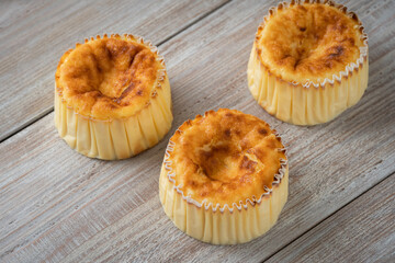 バスクチーズケーキ