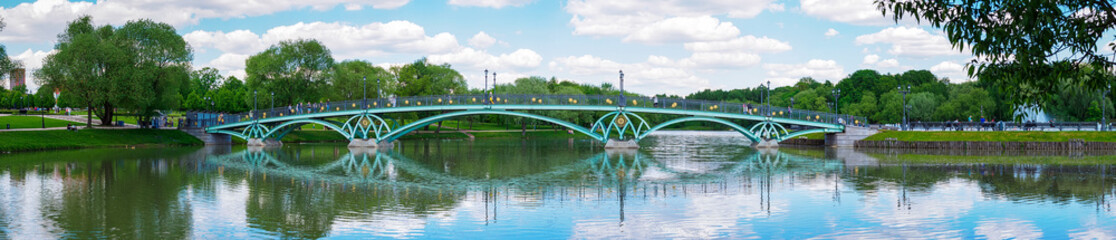Left-bank bridge over the pond in the Tsaritsyno Museum-Reserve - panorama