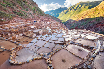 Salt terraces of Maras and Andes, salineras de Maras near Cusco near Cusco in Peru, South America - obrazy, fototapety, plakaty