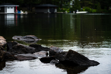 Fototapeta na wymiar rocks on the lake