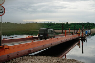pontoon crossing for cars across the river