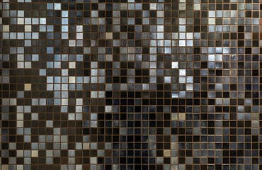 黒、グレー、シルバーのモザイクタイルの背景