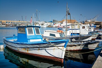 Obraz premium boats in the harbor