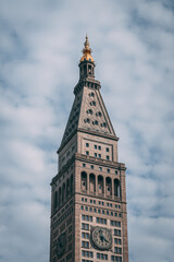 Fototapeta na wymiar The Met Life Tower, in the Flatiron District, Manhattan, New York City