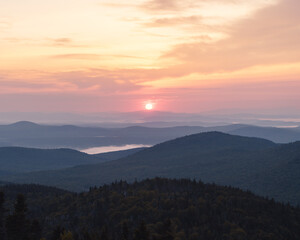 Fototapeta premium Sunrise from Spruce Mt.