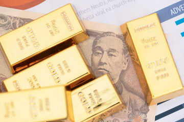 Naklejka premium Exchange between gold price and Japanese yen