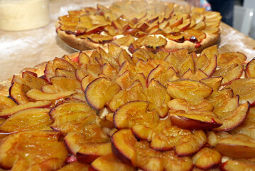 Frisch gebackener Pflaumenkuchen