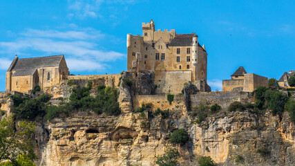 Fototapeta premium Medieval Commarque castle located in Beynac and Cazenac village in France on September 09th 2020