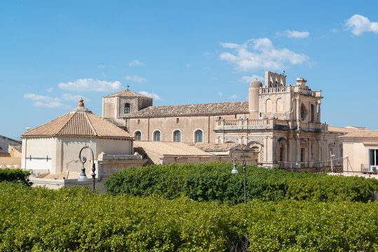fotografie della citt&agrave; di noto in sicilia
