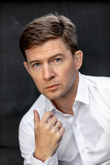 handsome men working in the office 