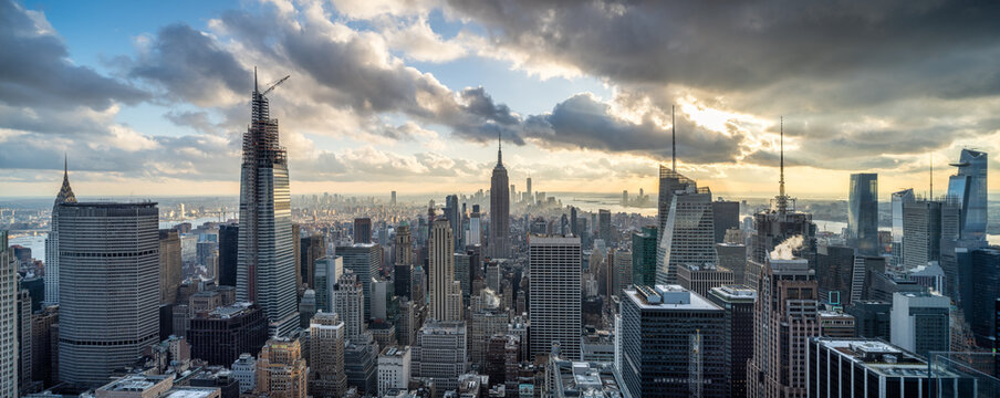 Manhattan skyline panorama, New York City, USA